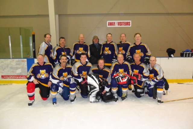 sportsrockdivisionwinnershockeyvilleoldtimers.jpg